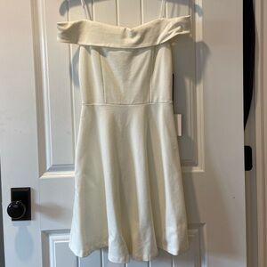 NWT: Lulu’s Ivory Off-Shoulder Mini Dress